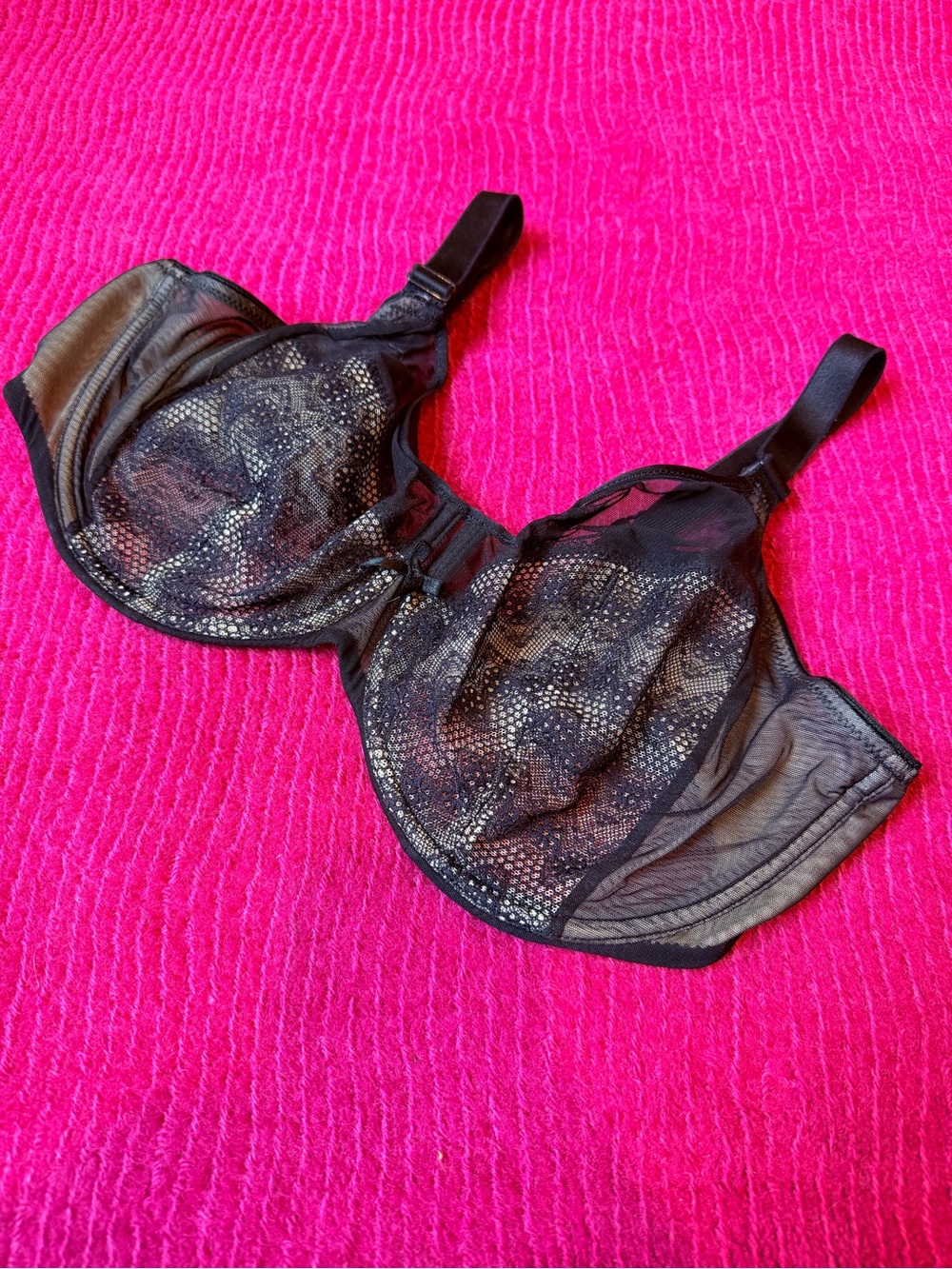 Chantelle 36E Révèle Moi Black Sheer Lace Underwire Side Support Bra